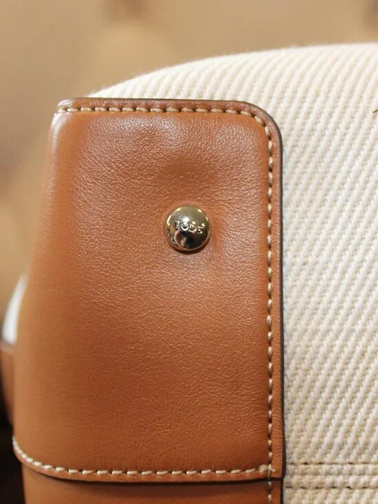 Tod's Di Swing Shopping Tote - Picture 15 of 16